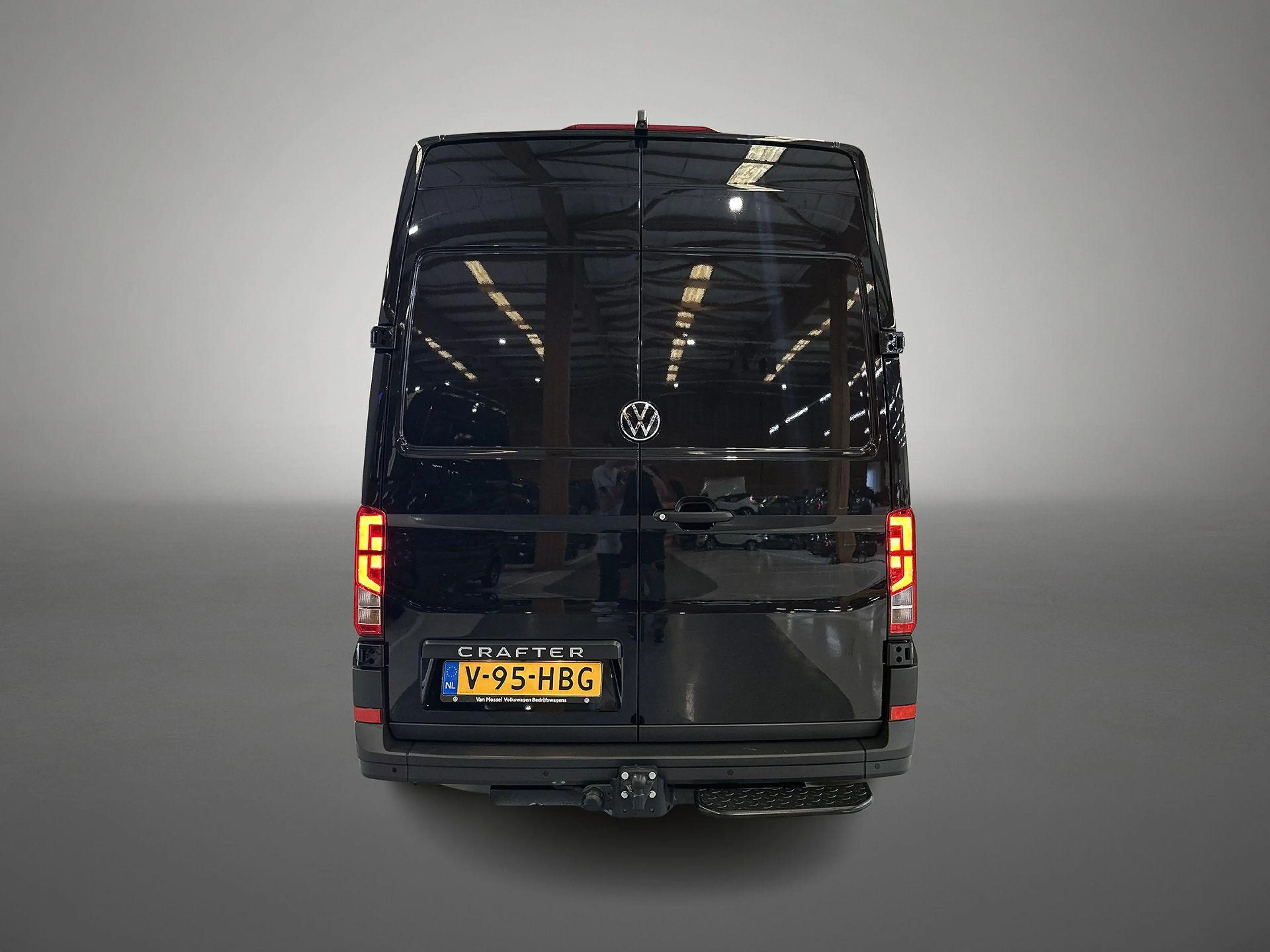 Volkswagen Crafter 2.0 TDI L3H3 Highline 140 PK | Airco | Trekhaak | — photo 3