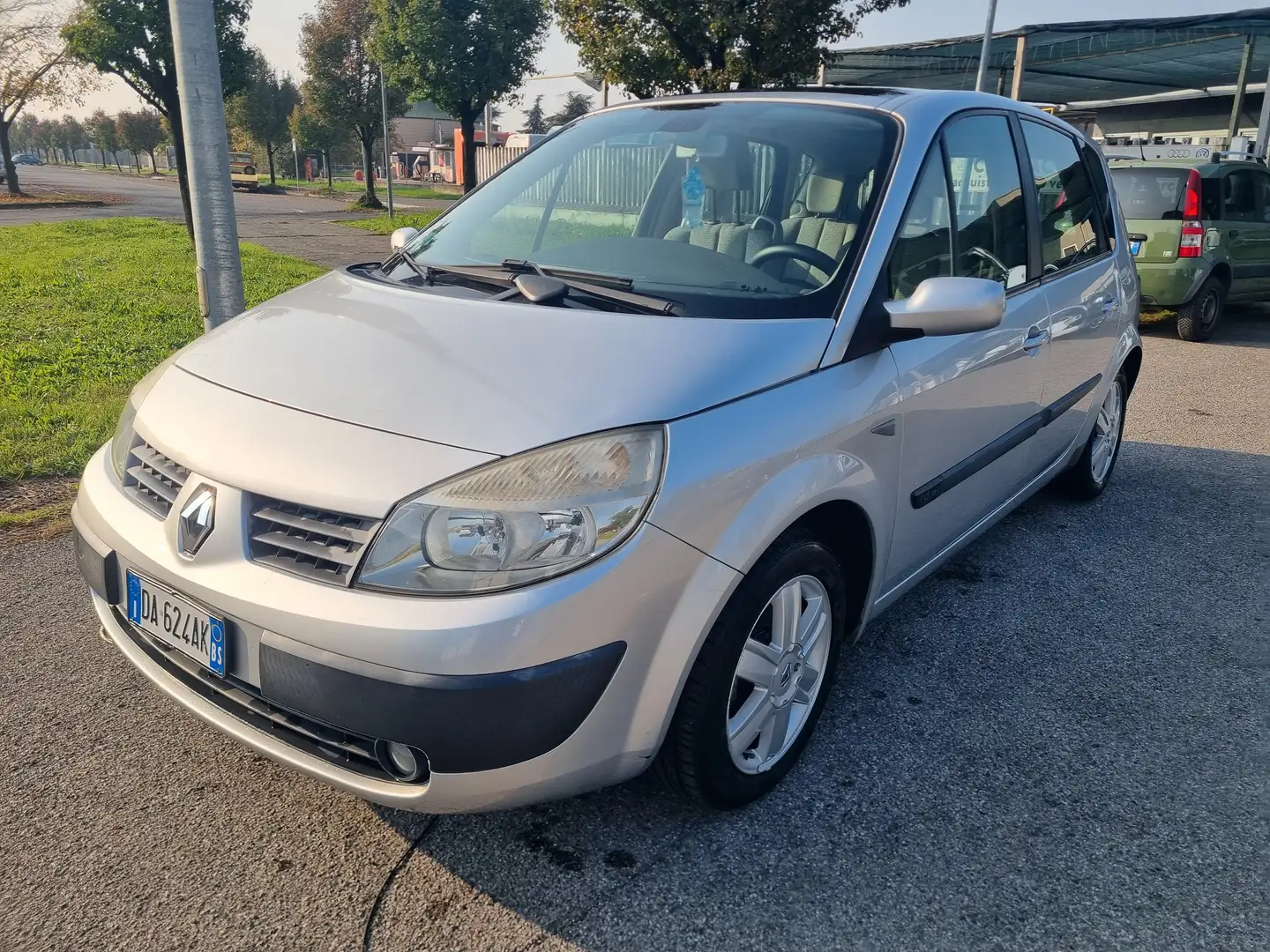 Renault Scenic Scenic II 1.6 16v Confort Authentique Argento - 1
