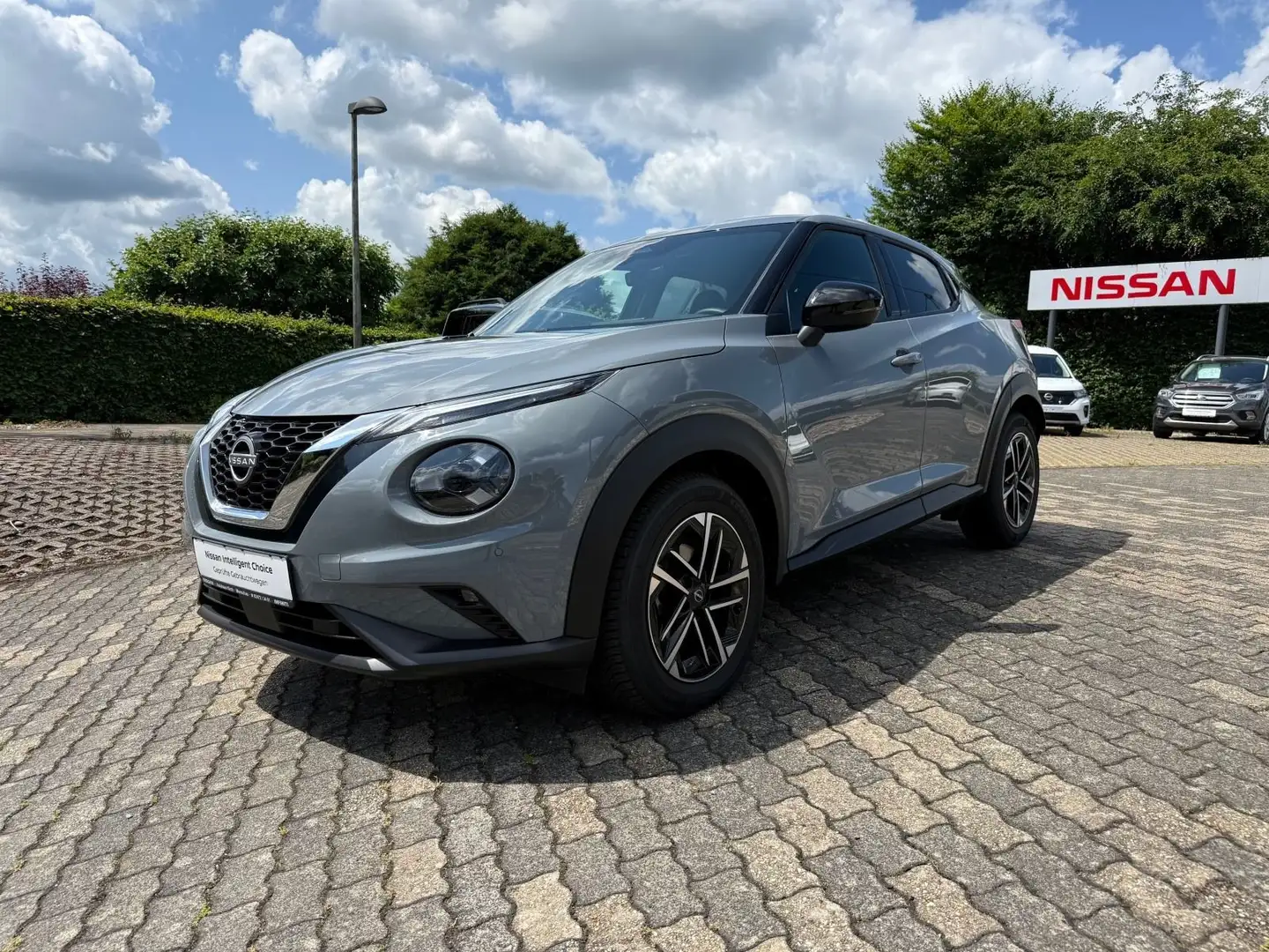 Nissan Juke N-Connecta Grau - 2