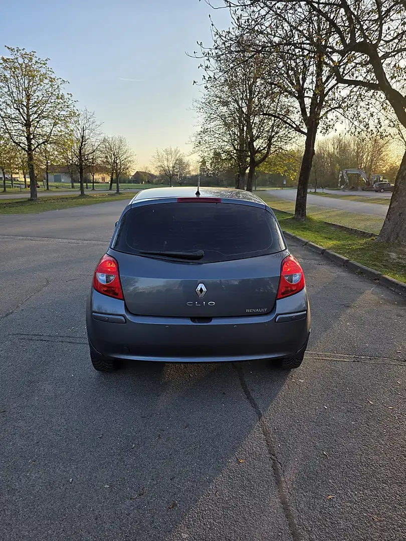Renault Clio Vermittlungs Verkauf Blau - 2