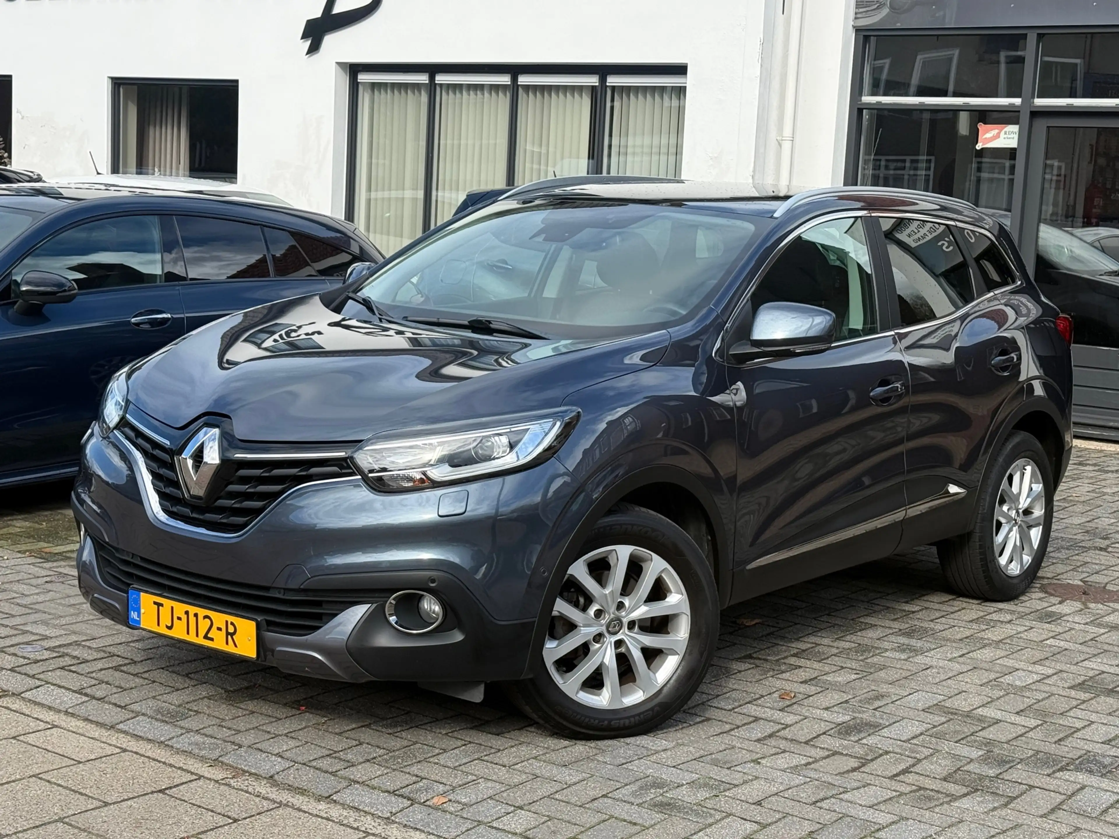 Renault Kadjar 1.2 TCe Intens, Panoramadak,Trekhaak,Stoelverwarmi