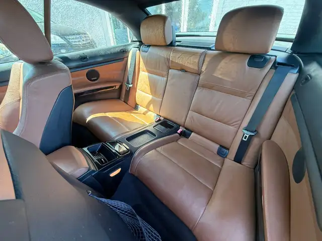 BMW 3 Series view 8