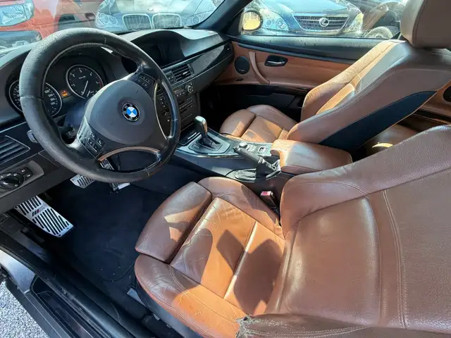BMW 3 Series view 6