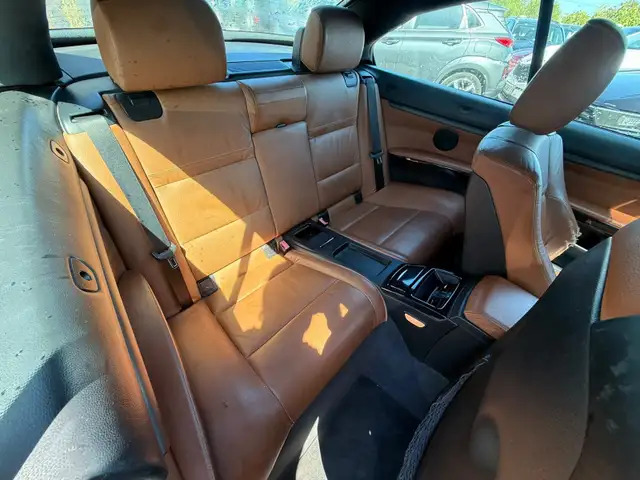 BMW 3 Series view 10