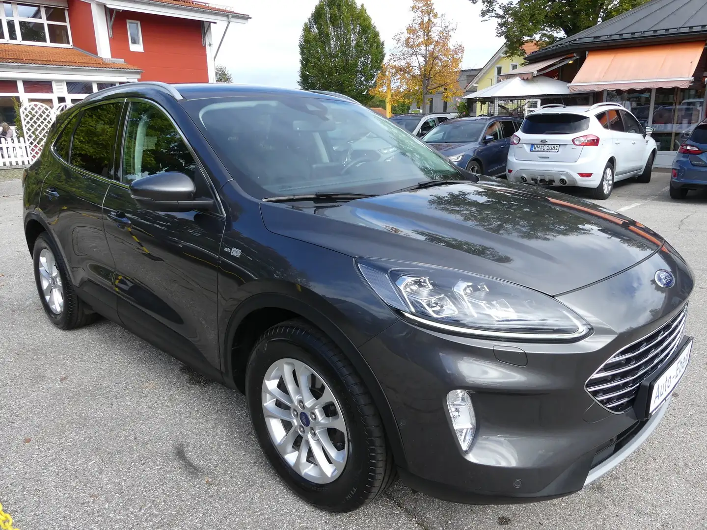 Ford Kuga 2.0 EcoBlue 4x4 Aut. TITANIUM X Frontkam/AHK/LED/ Grau - 2