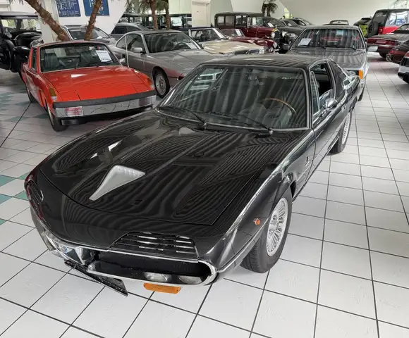 Alfa Romeo Montreal Teilrestauriert
