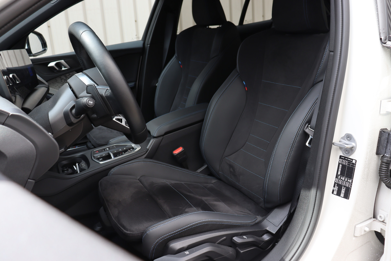 BMW 120 1 Serie M Sport Automaat / Sportstoelen / M Adapti — photo 4