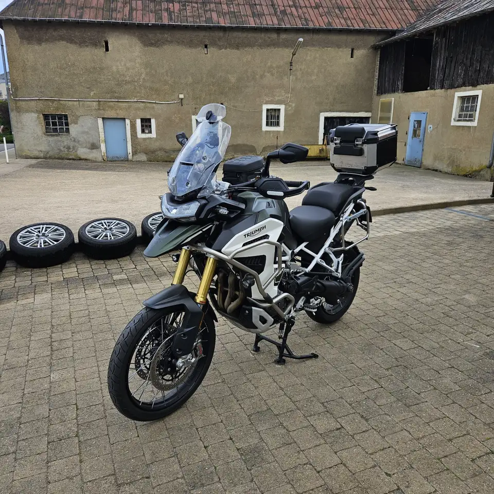Triumph Tiger 1200
