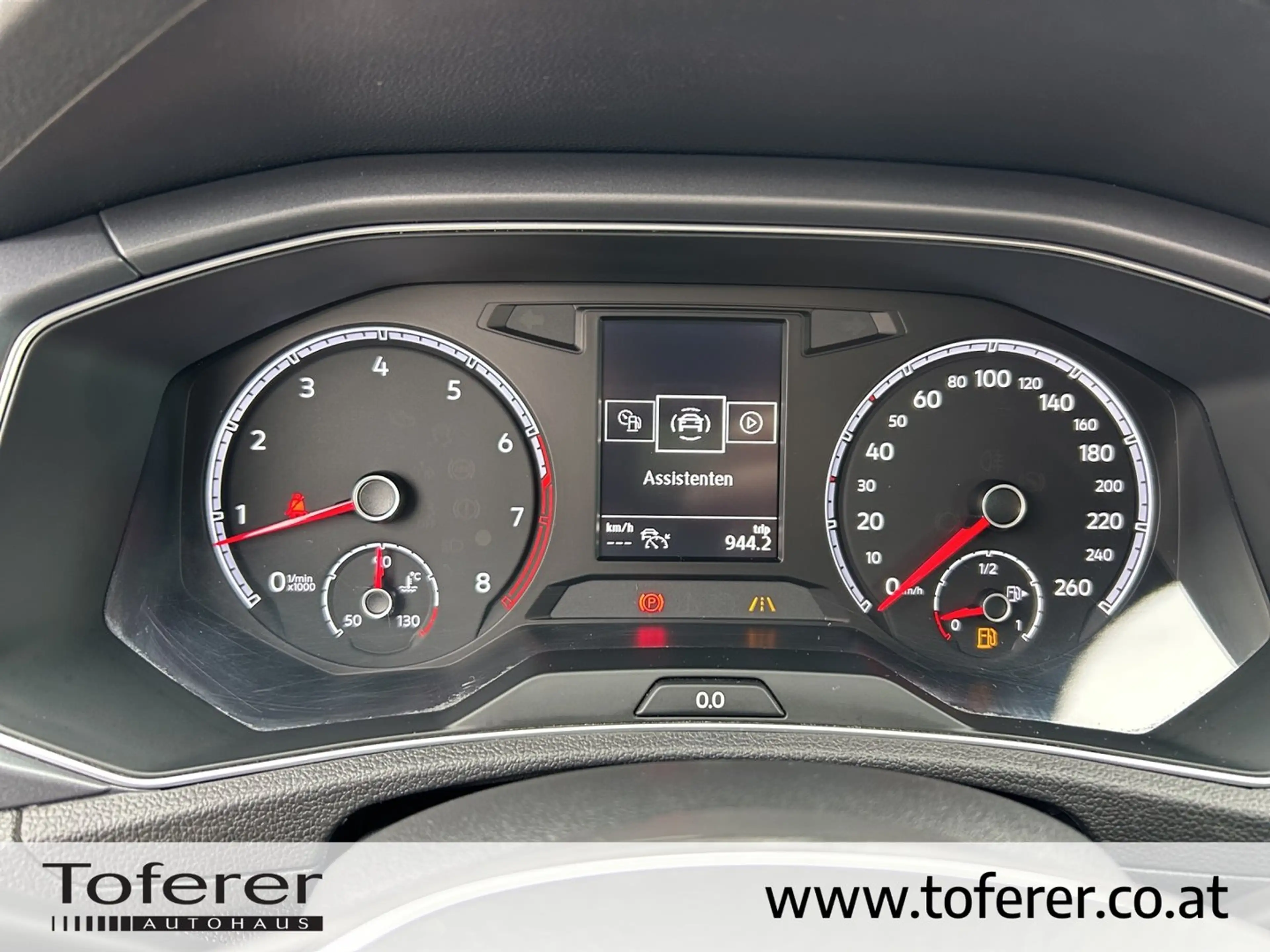 Volkswagen T-Roc Style TSI — photo 13