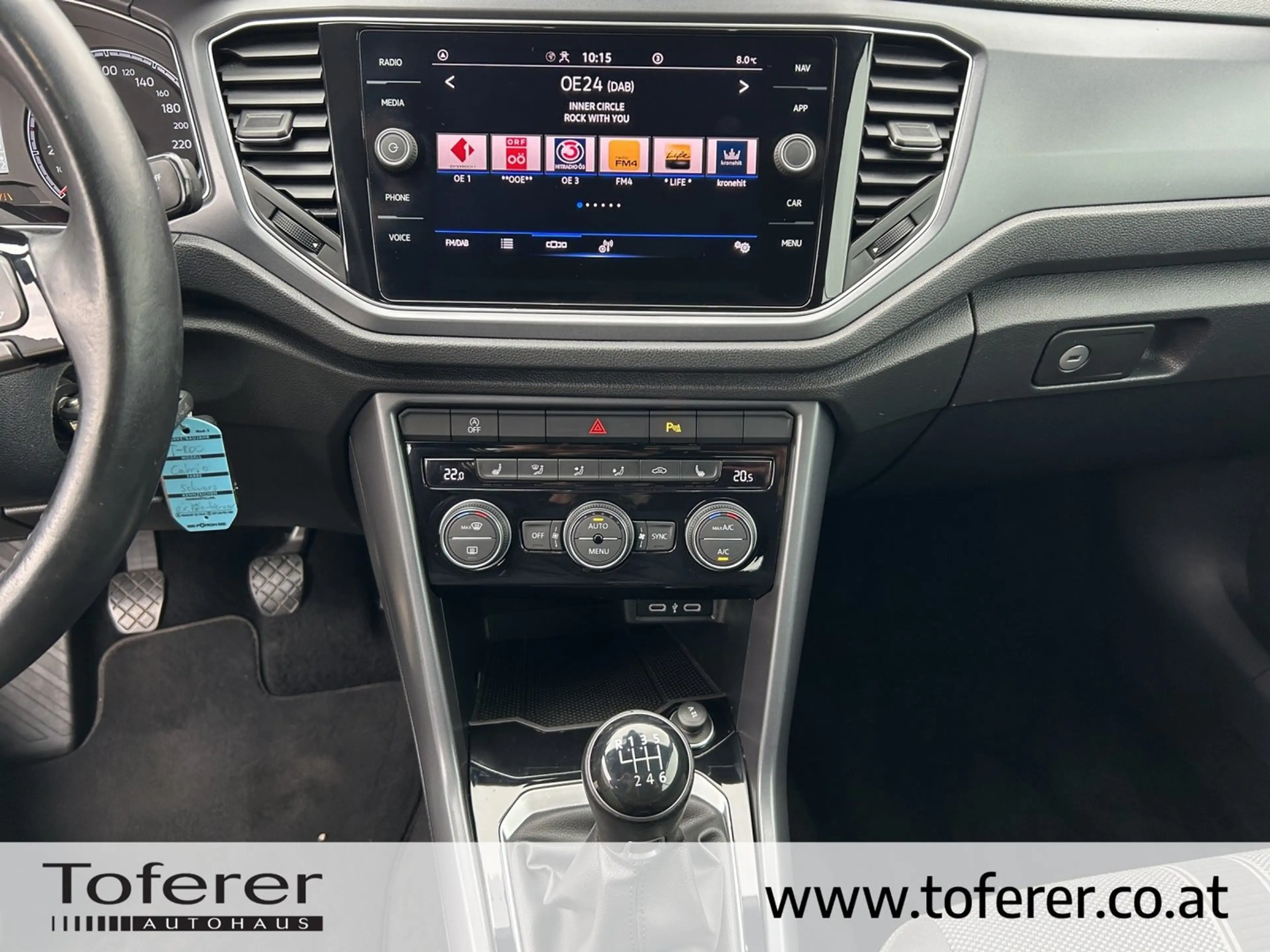 Volkswagen T-Roc Style TSI — photo 11
