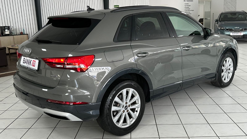 Audi Q3 40 TDI quattro TÜV&AU neu&Garantie — photo 11