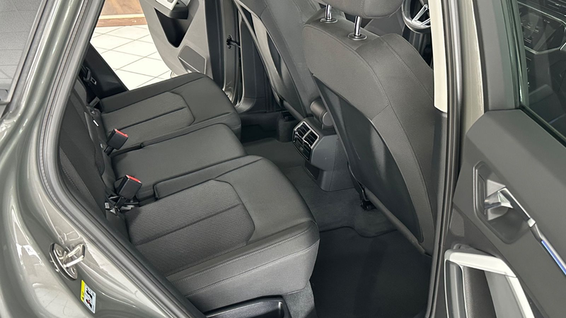 Audi Q3 40 TDI quattro TÜV&AU neu&Garantie — photo 15
