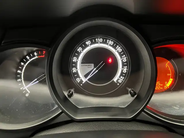 Citroen C3 view 13