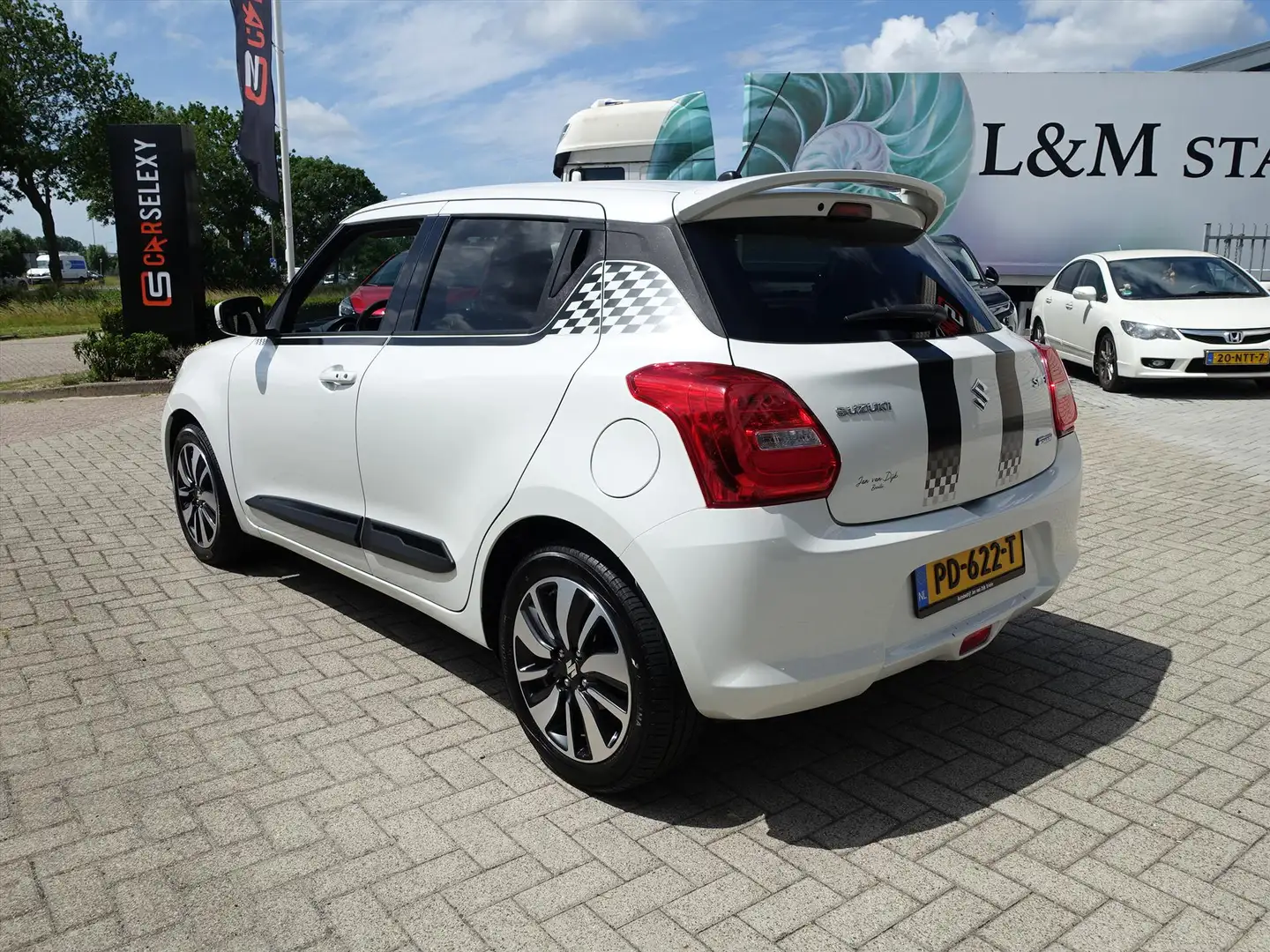 Suzuki Swift 1.2 Smart Hybrid Style Mooie Auto Weiß - 2