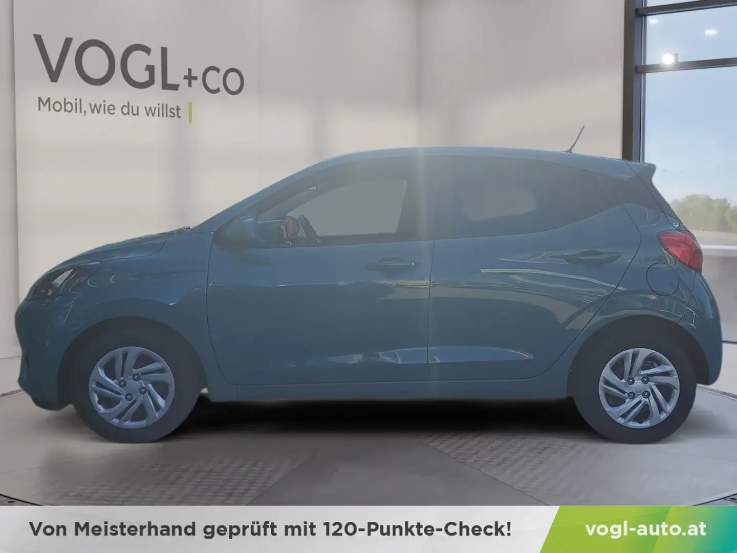 Hyundai i10 1,2 i Line Plus Aut. Grün - 2
