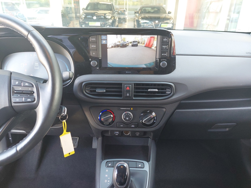 Hyundai i10 1,2 i Line Plus Aut. — photo 9