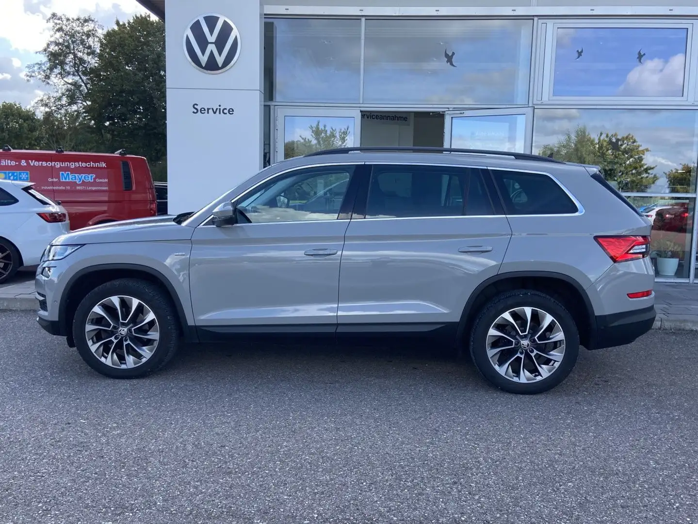 Skoda Kodiaq 2.0 TDI DSG Clever 19"+CANTON+NAVI-COLUMB Grau - 2