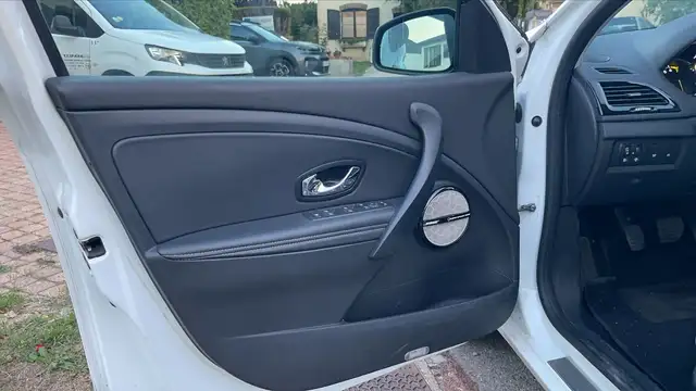 Renault Unknown Model view 7