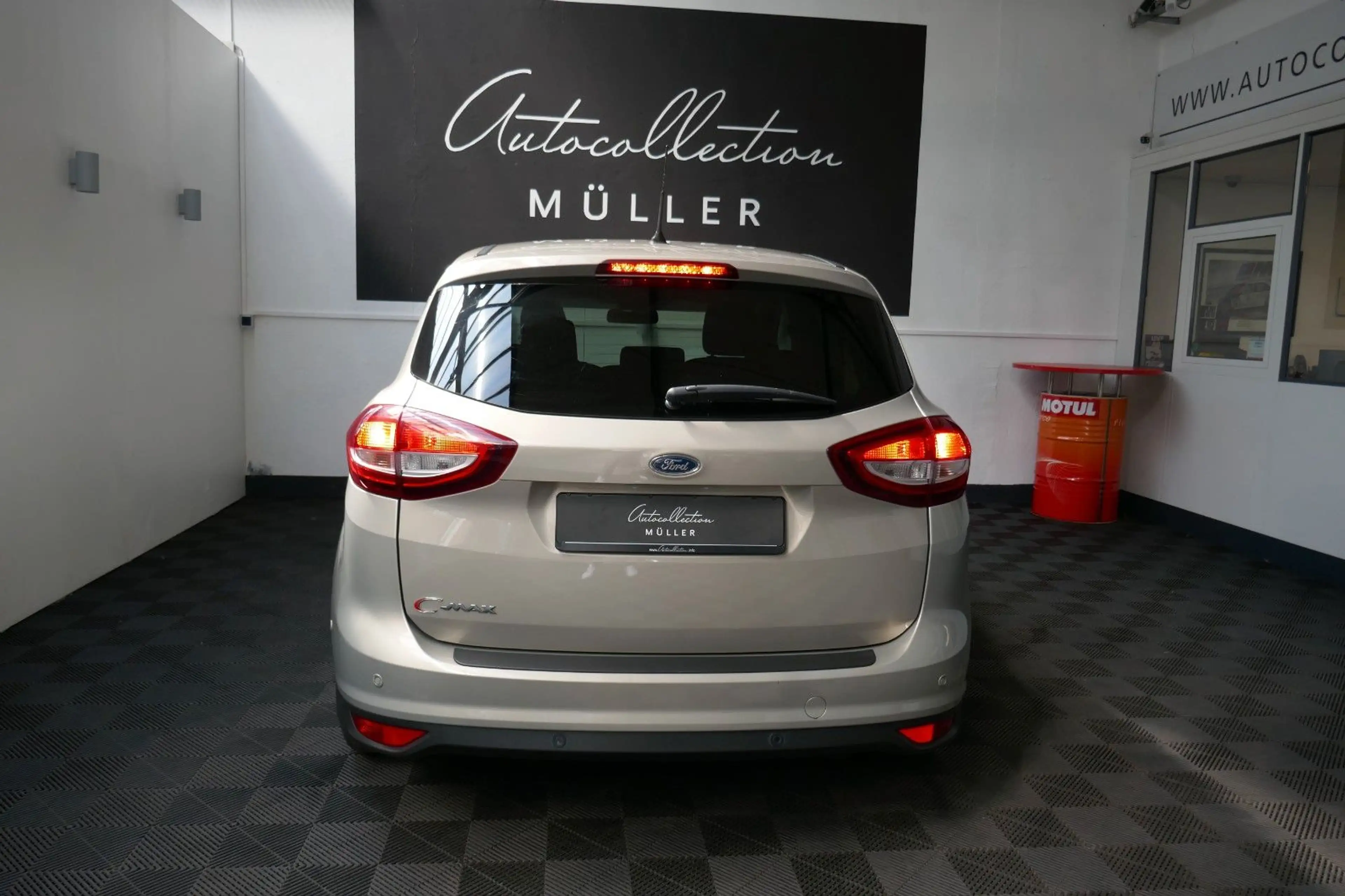 Ford C-Max C-MAX Titanium — photo 15