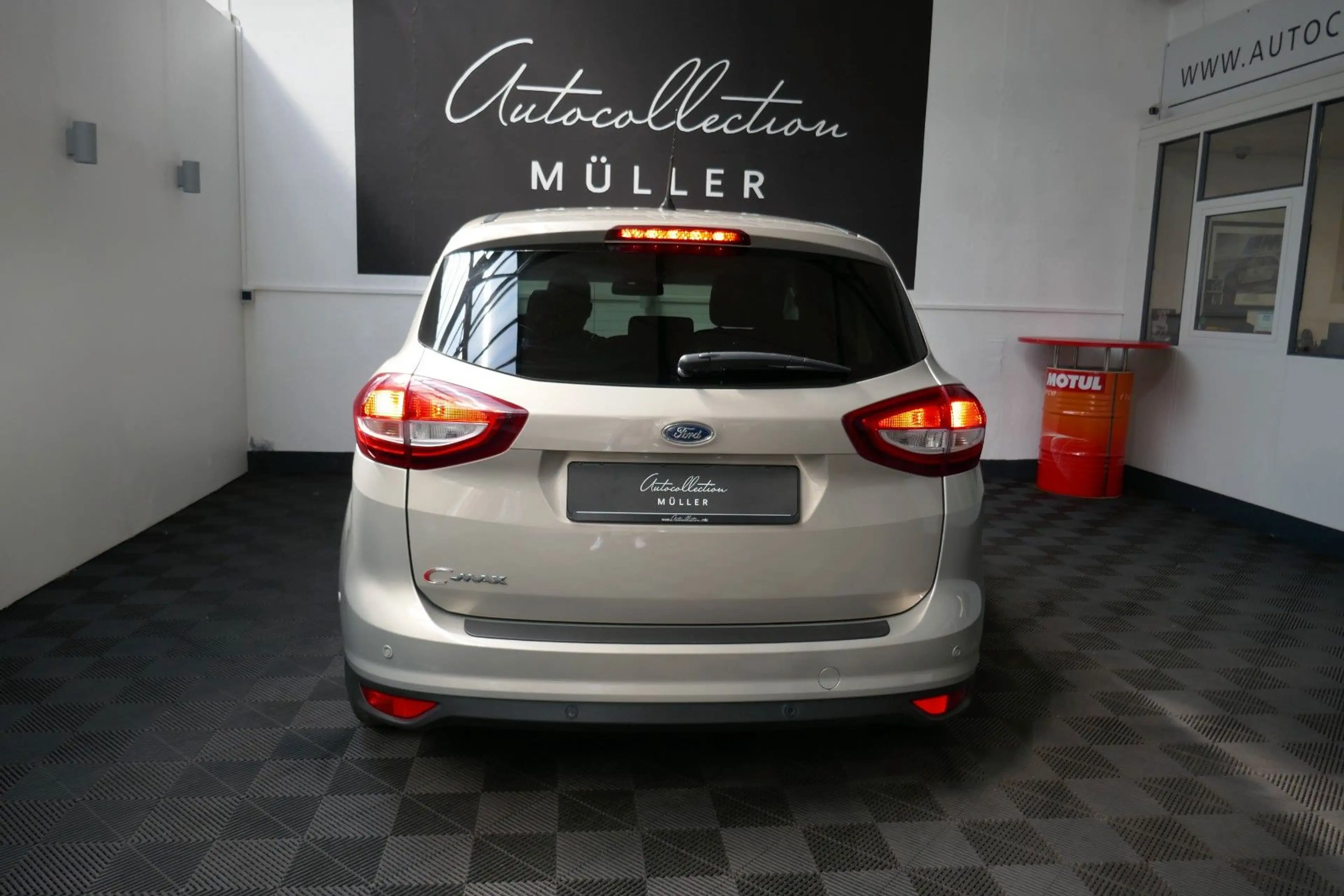 Ford C-Max C-MAX Titanium — photo 14