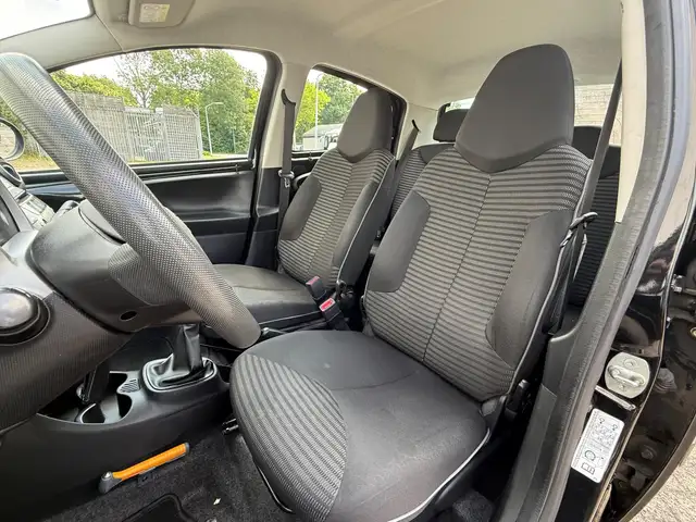 Peugeot 107 view 13
