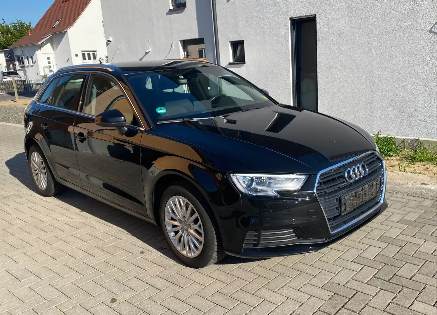 Audi A3 Sportback 30 TFSI S tronic Navi Xenon PDC Black - 1