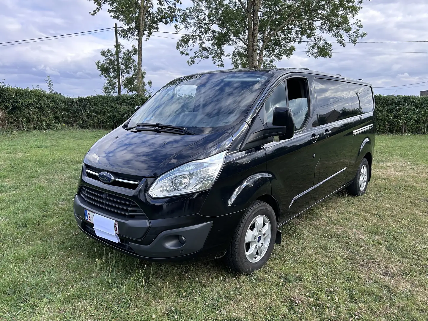 Ford Transit Custom 2.2 TDCi L2H1 Limited Multi-use - 1
