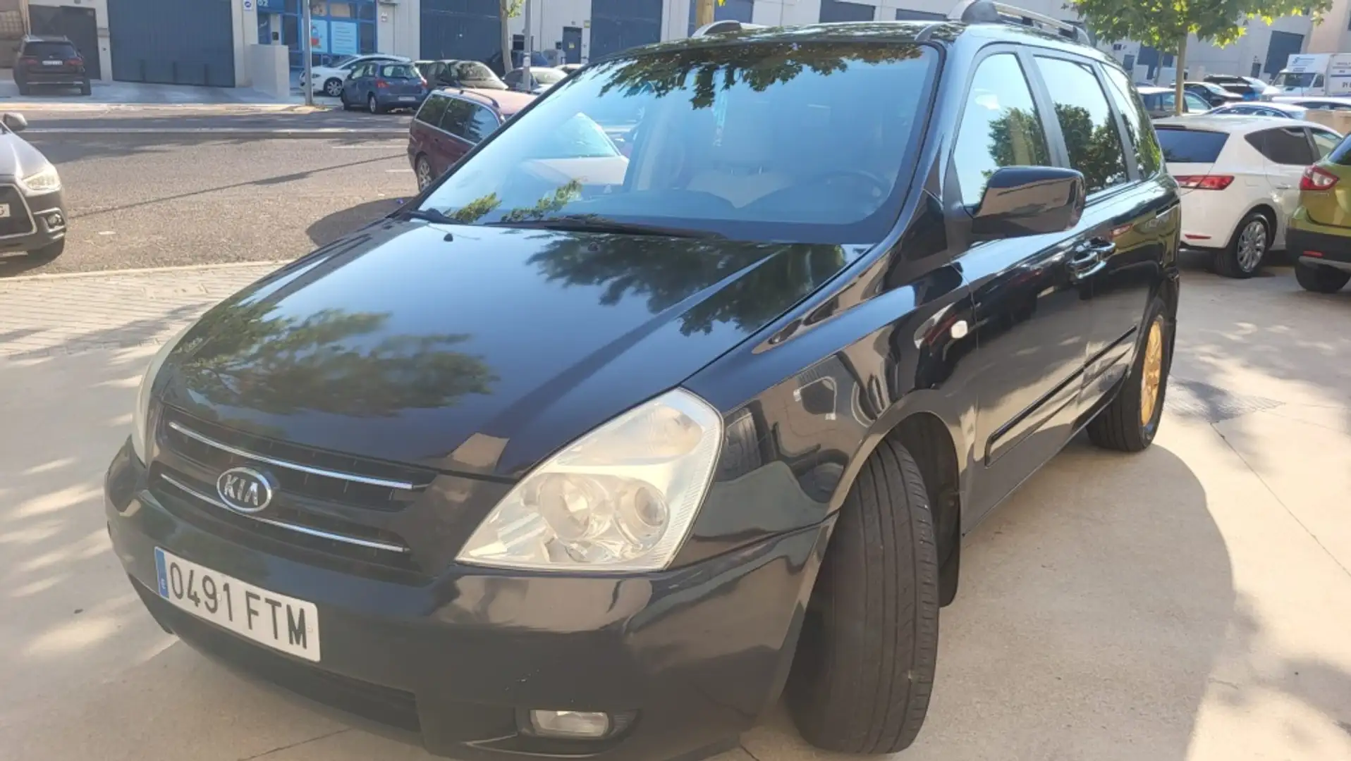 Kia Carnival 2.9CRDI EXI-Active Azul - 1