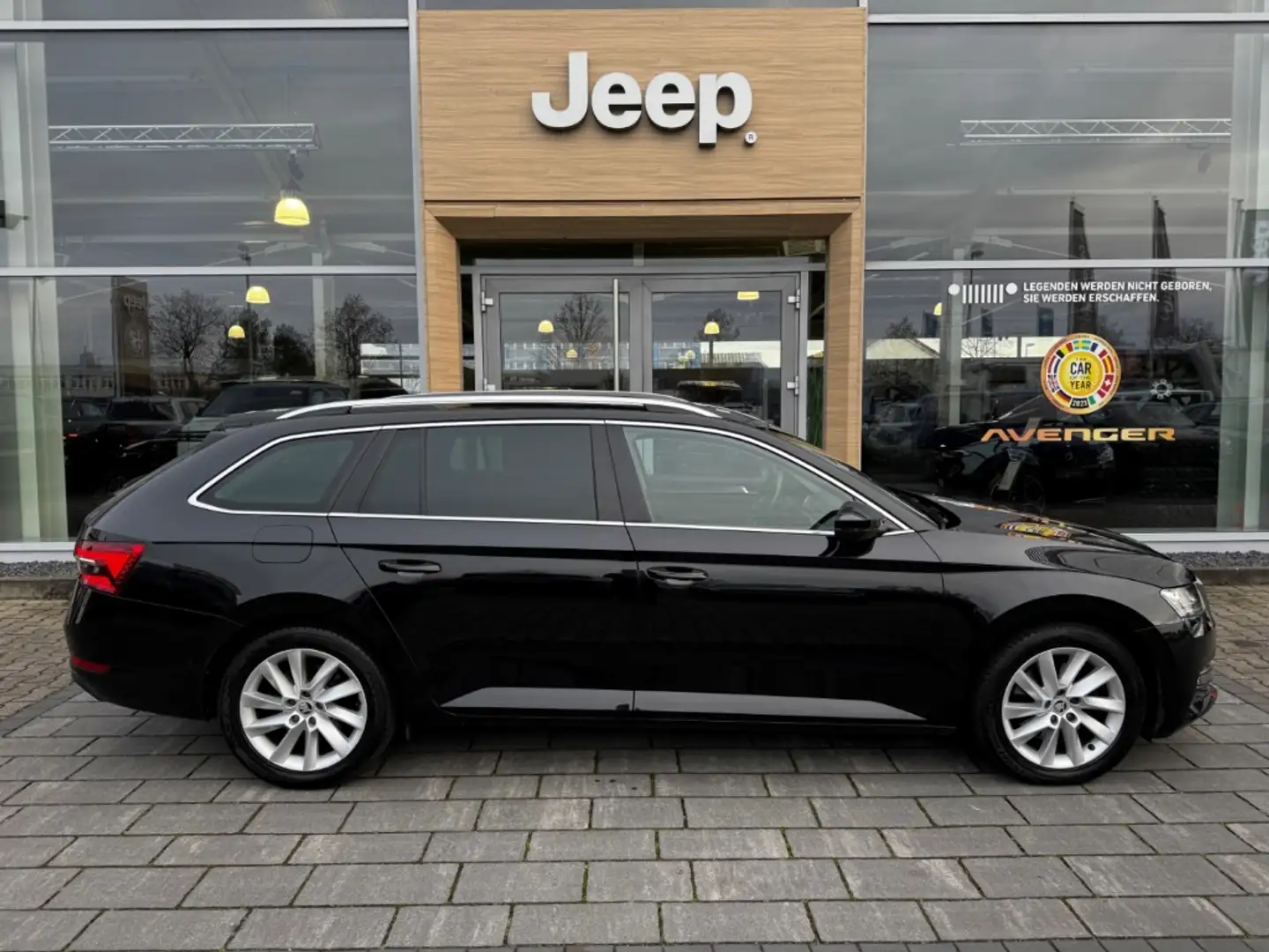 Skoda Superb Combi Style Navi Digitales Cockpit Memory Sitze LE Schwarz - 1