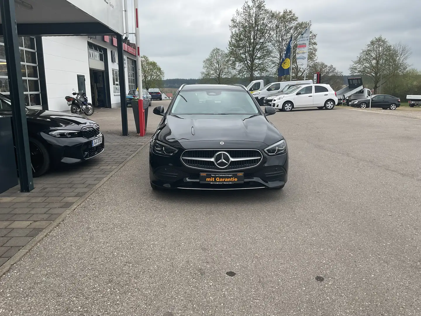 Mercedes-Benz C 180 C 180 T 9G-TRONIC Avantgarde Umfeld Kamera Fekete - 2