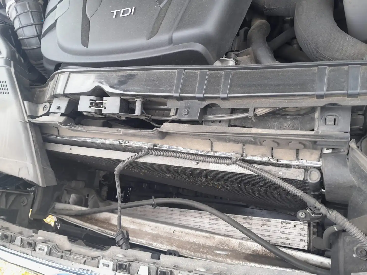 Audi Q5 2,0 TDI quattro DPF S-tronic Braun - 2