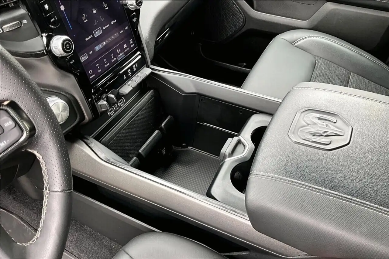 RAM 1500 fotografie RAM 1500