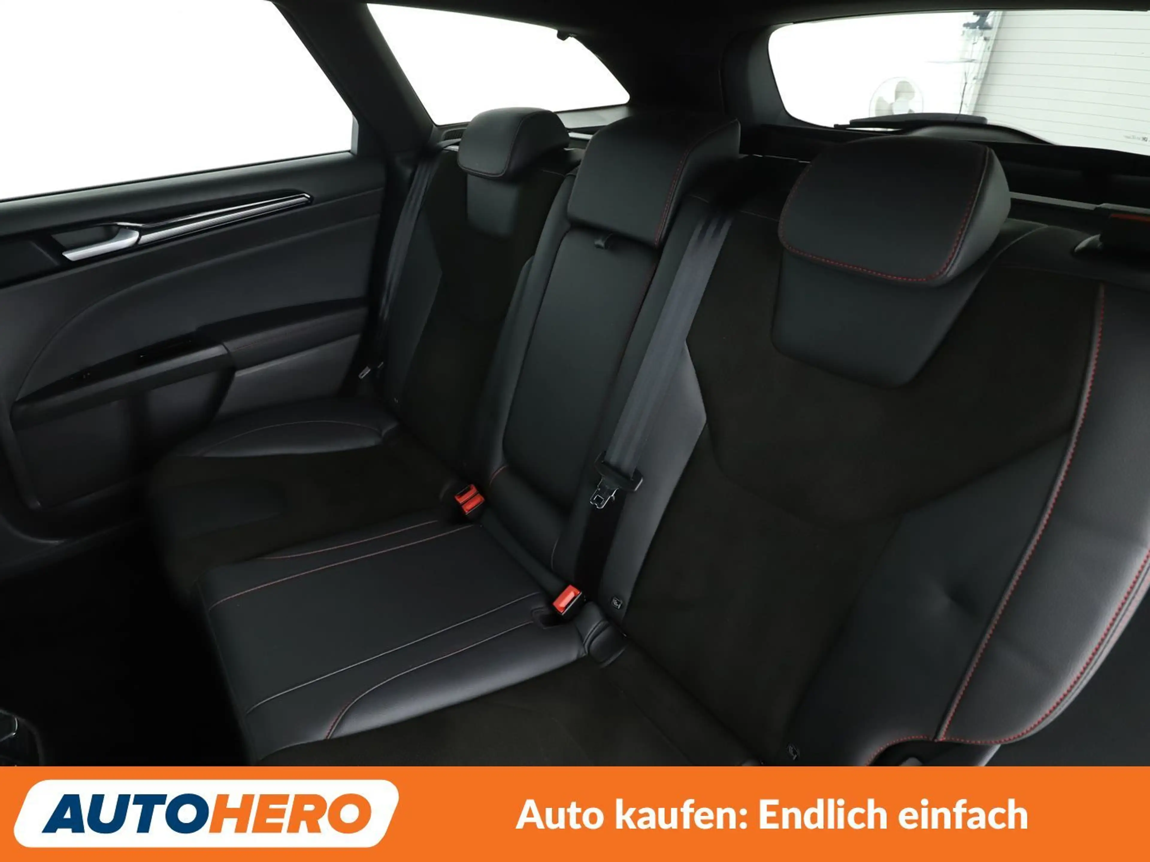 Ford Mondeo 2.0 Hybrid ST-Line Aut.*NAVI*CAM*ACC* — photo 14