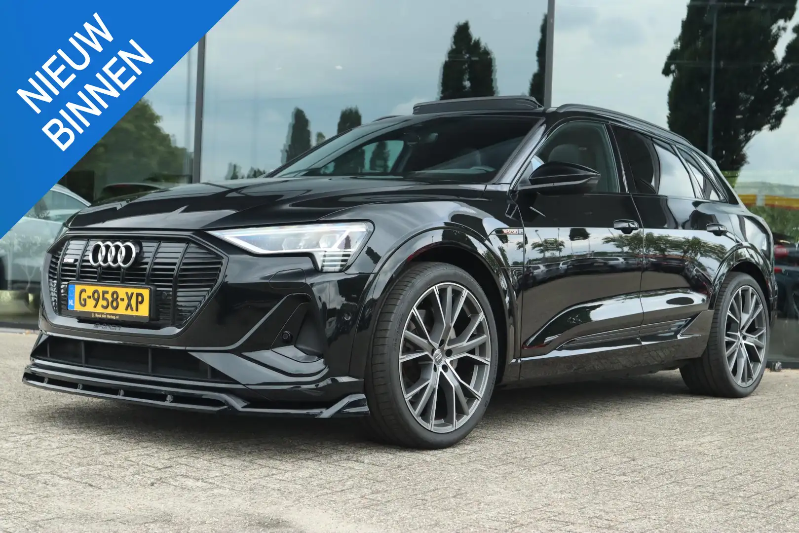 Audi e-tron 50 QUATTRO LAUNCH EDITION BLACK S-LINE 71 KWH | PA Zwart - 1