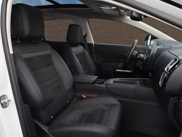 Citroen C5 Aircross view 8