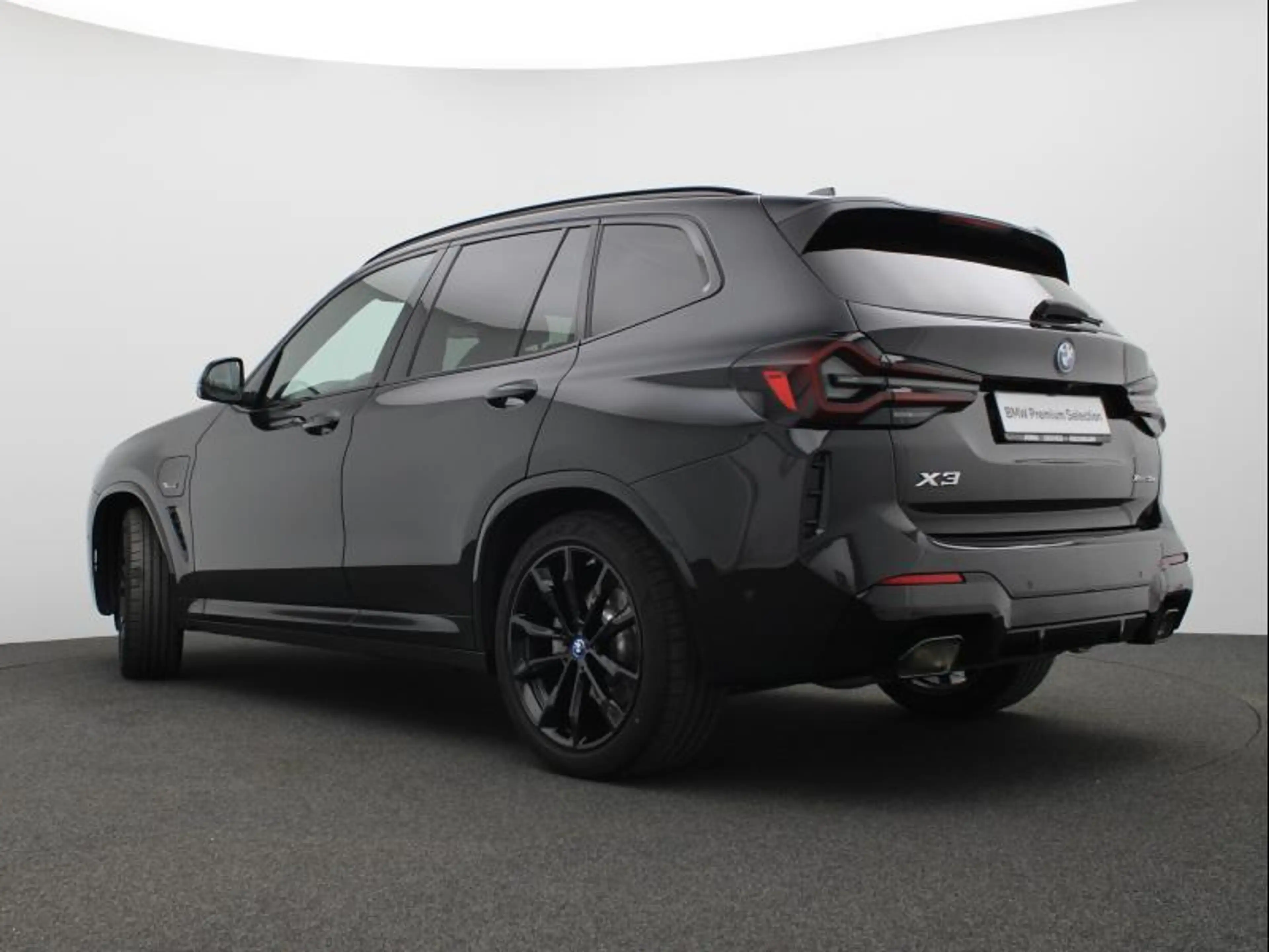 BMW X3 xDrive30e - M Pack — photo 5