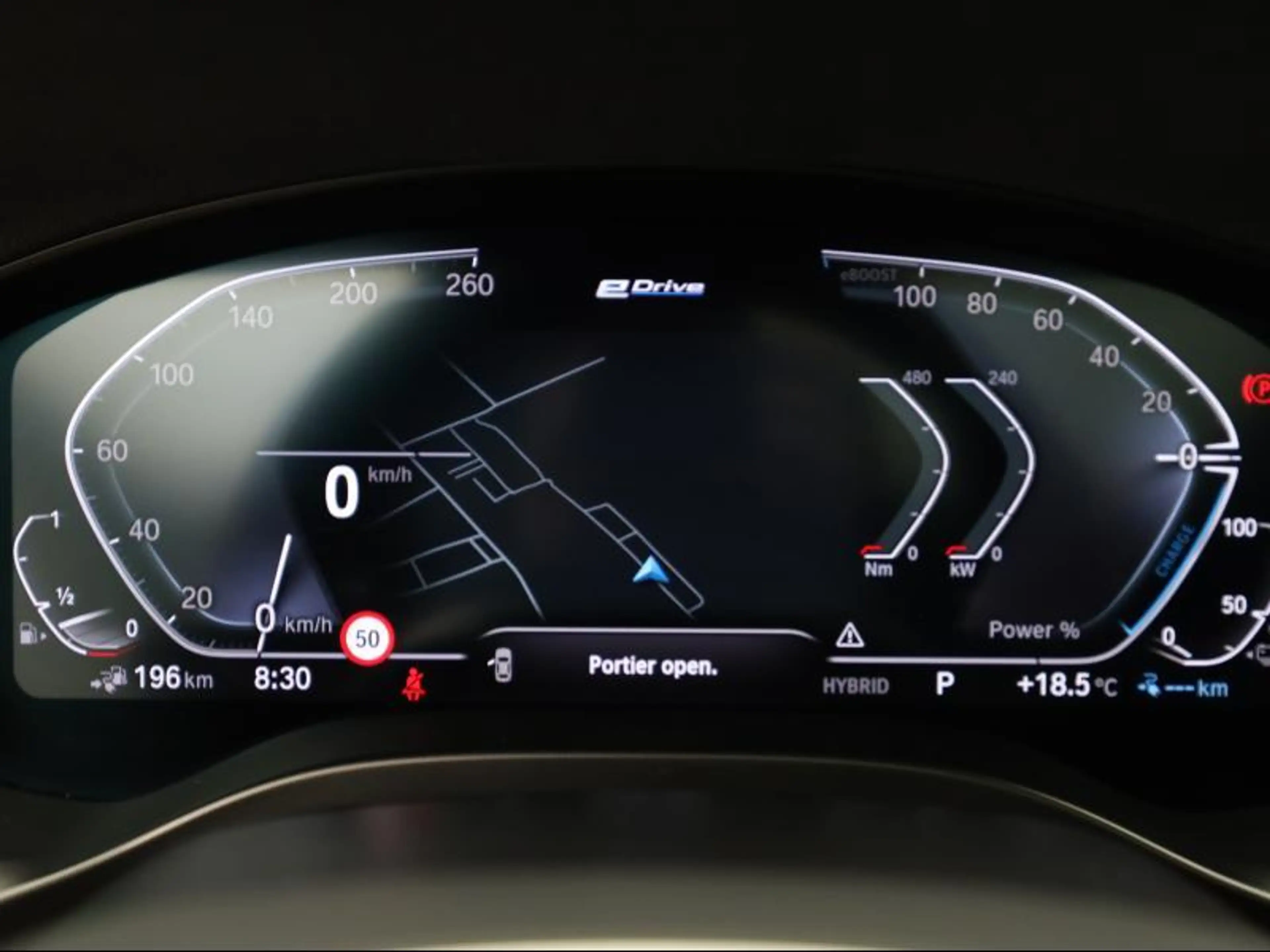 BMW X3 xDrive30e - M Pack — photo 10