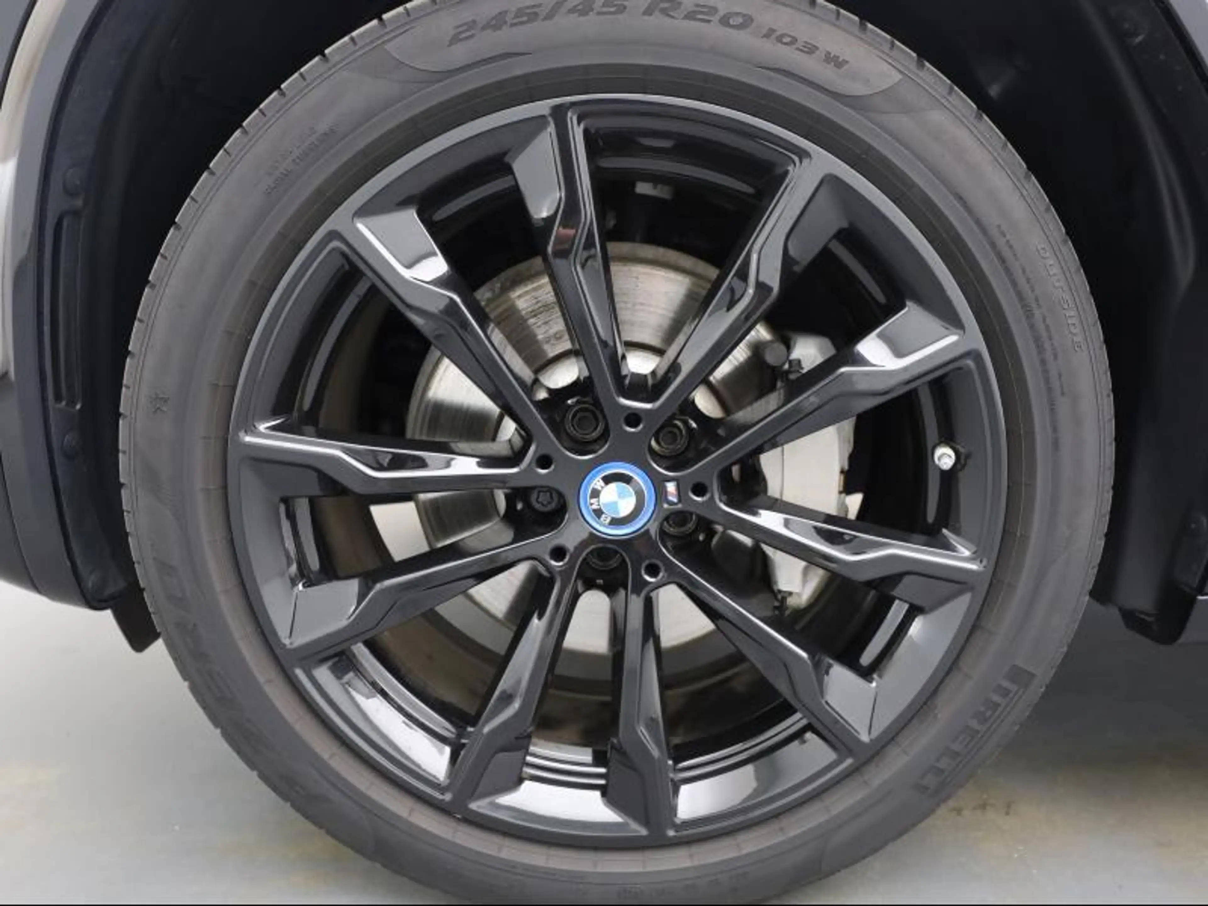 BMW X3 xDrive30e - M Pack — photo 8