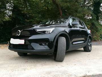 E-XC40 82 kWh 4WD Recharge Twin Ultimate(300kW)