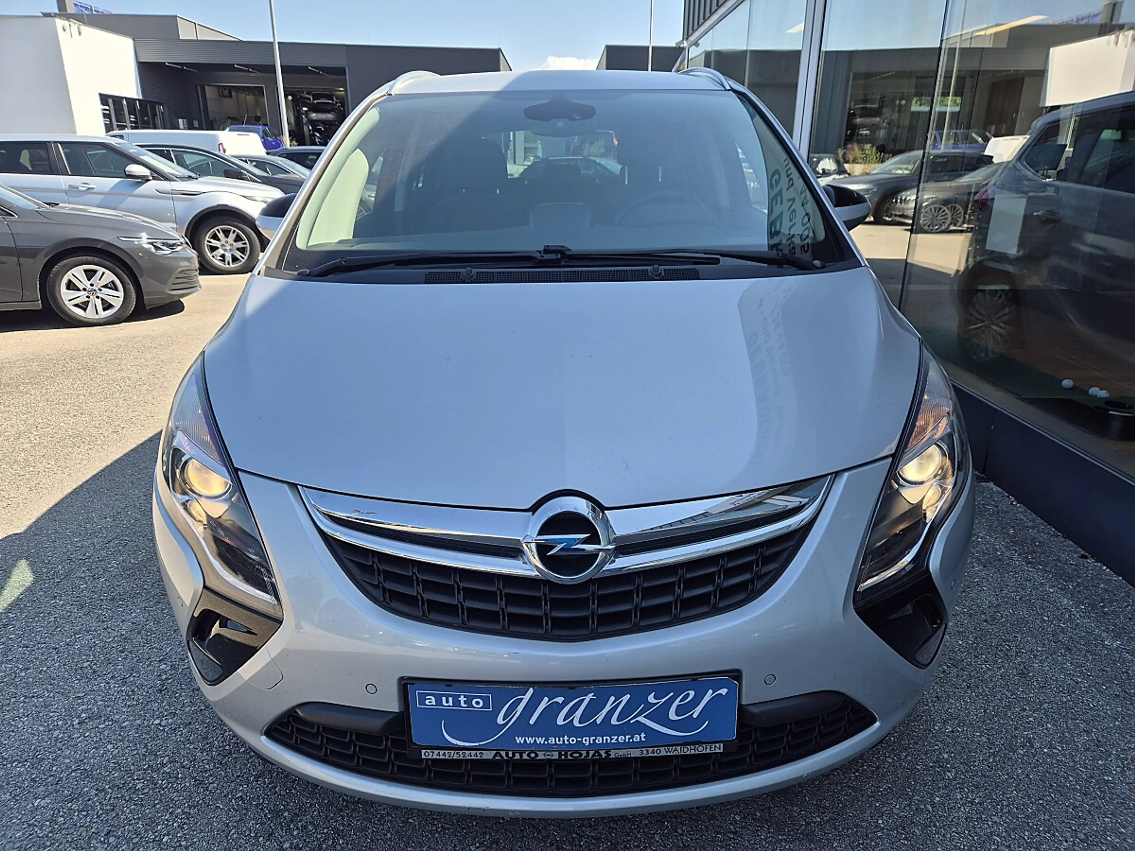 Opel Zafira Tourer 1,6 CDTI ecoflex Österreich Ed. Start/Stop — photo 3