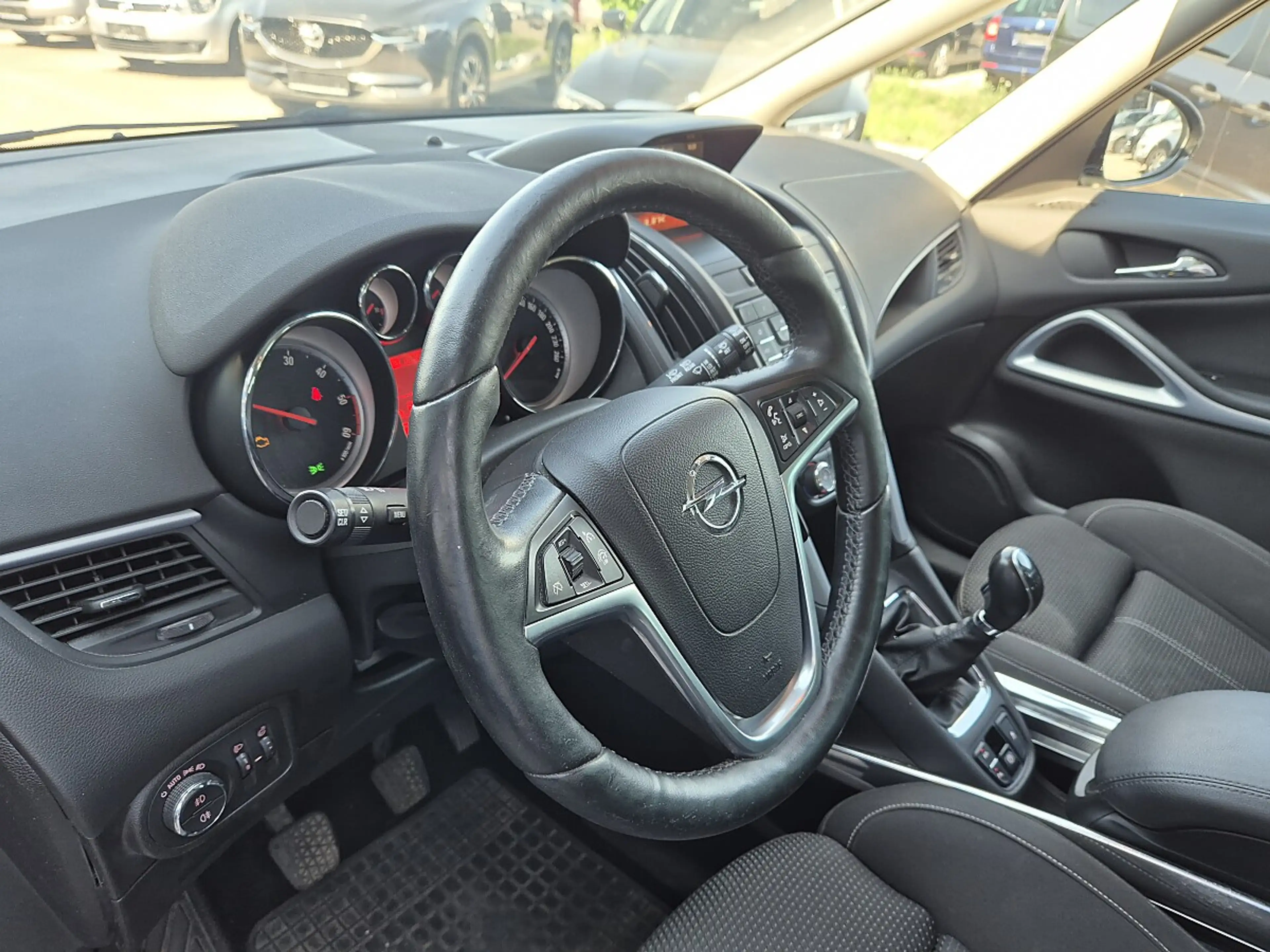 Opel Zafira Tourer 1,6 CDTI ecoflex Österreich Ed. Start/Stop — photo 10