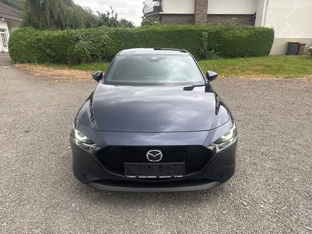 Mazda 3 2.5L e-SKYACTIV G Takumi