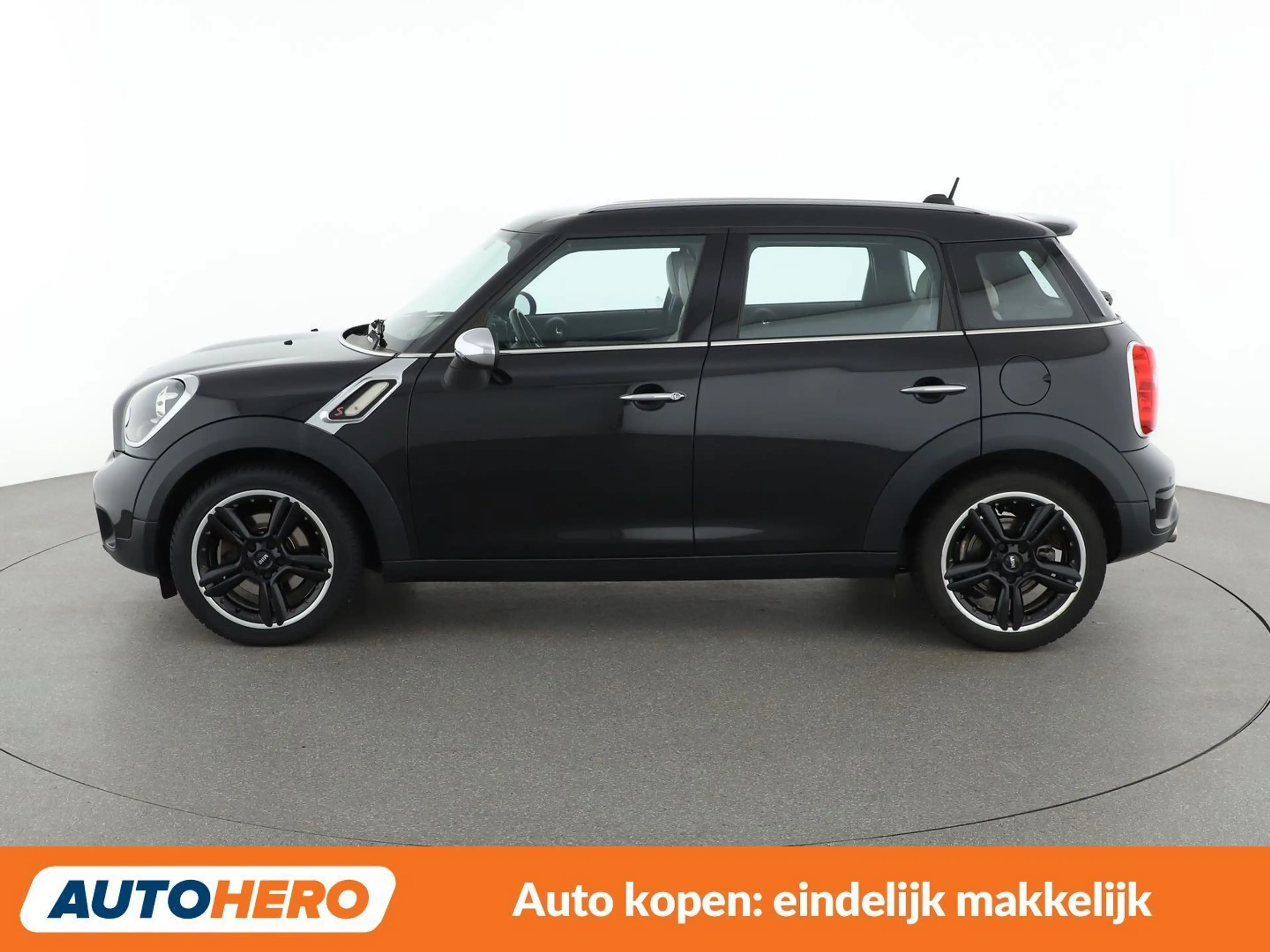 MINI Cooper S Countryman Cooper S — photo 3