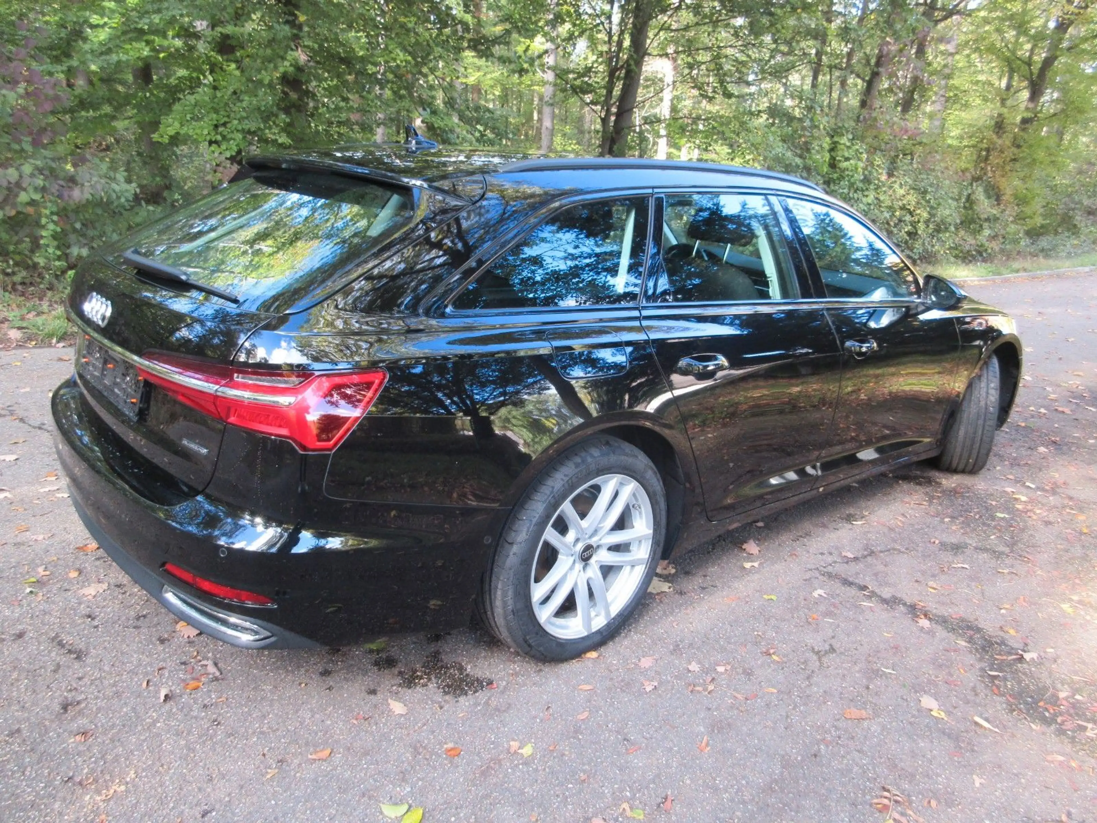 Audi A6 Avant 40 TDI quattro/Business-Paket/AHK/Spurw — photo 4