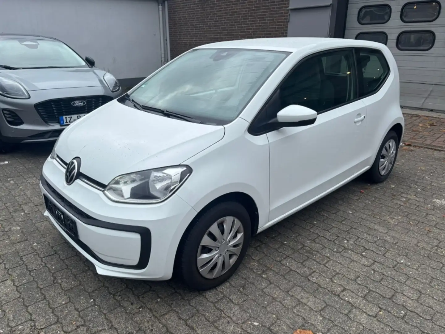 Volkswagen up! MOVE UP KLIMA / PDC / KAMERA / GJR / DAB Weiß - 2