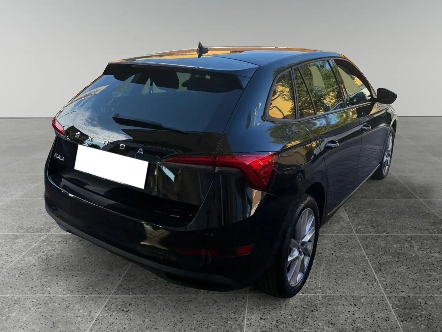 Skoda Scala 1.0 TSI 110 CV DSG Ambition Nero - 2