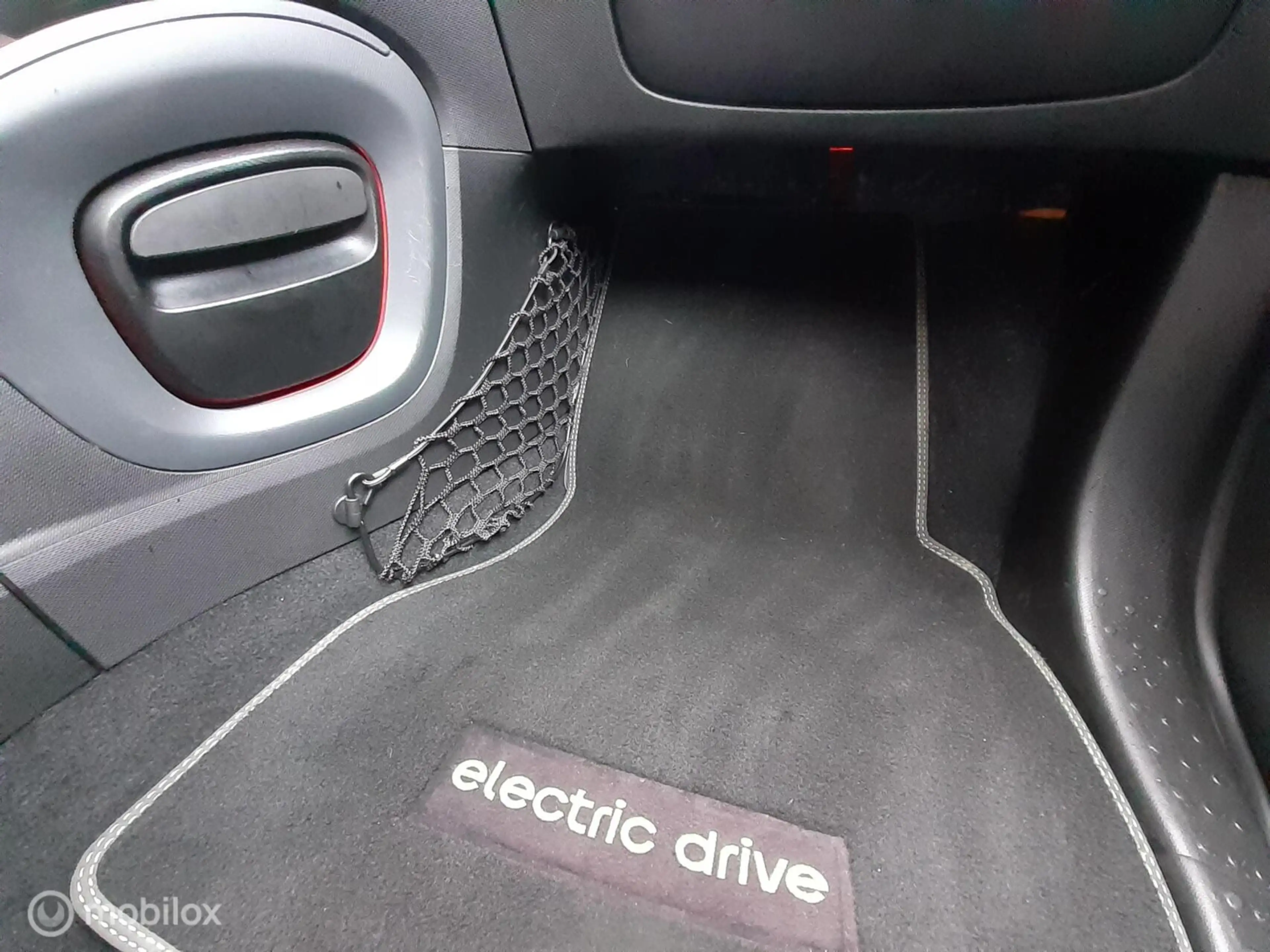 smart forTwo Electric Drive Prime Brabus Apk 04-27 — photo 4