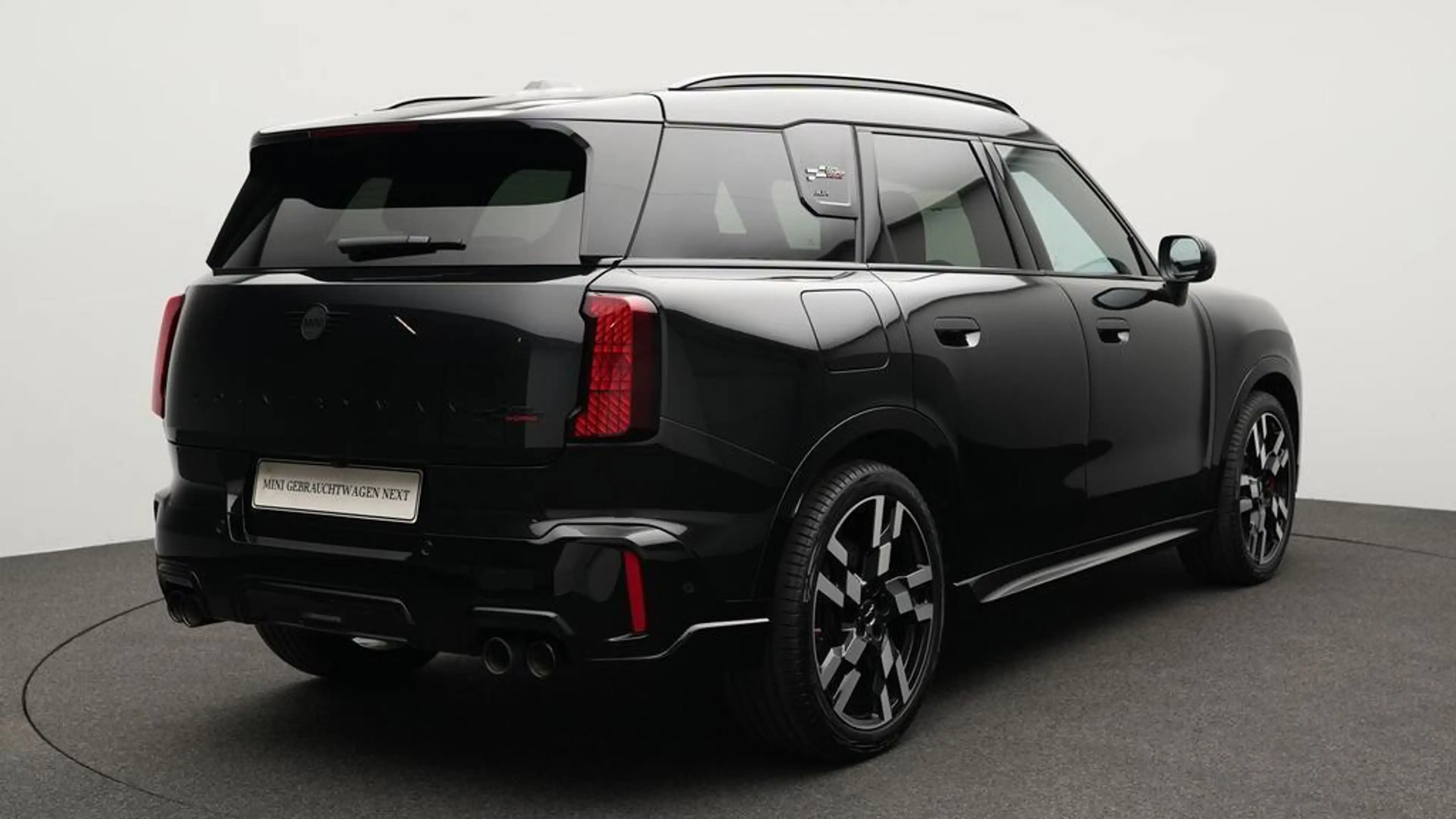 MINI JCW Countryman All4 John Cooper Works Trim — photo 6