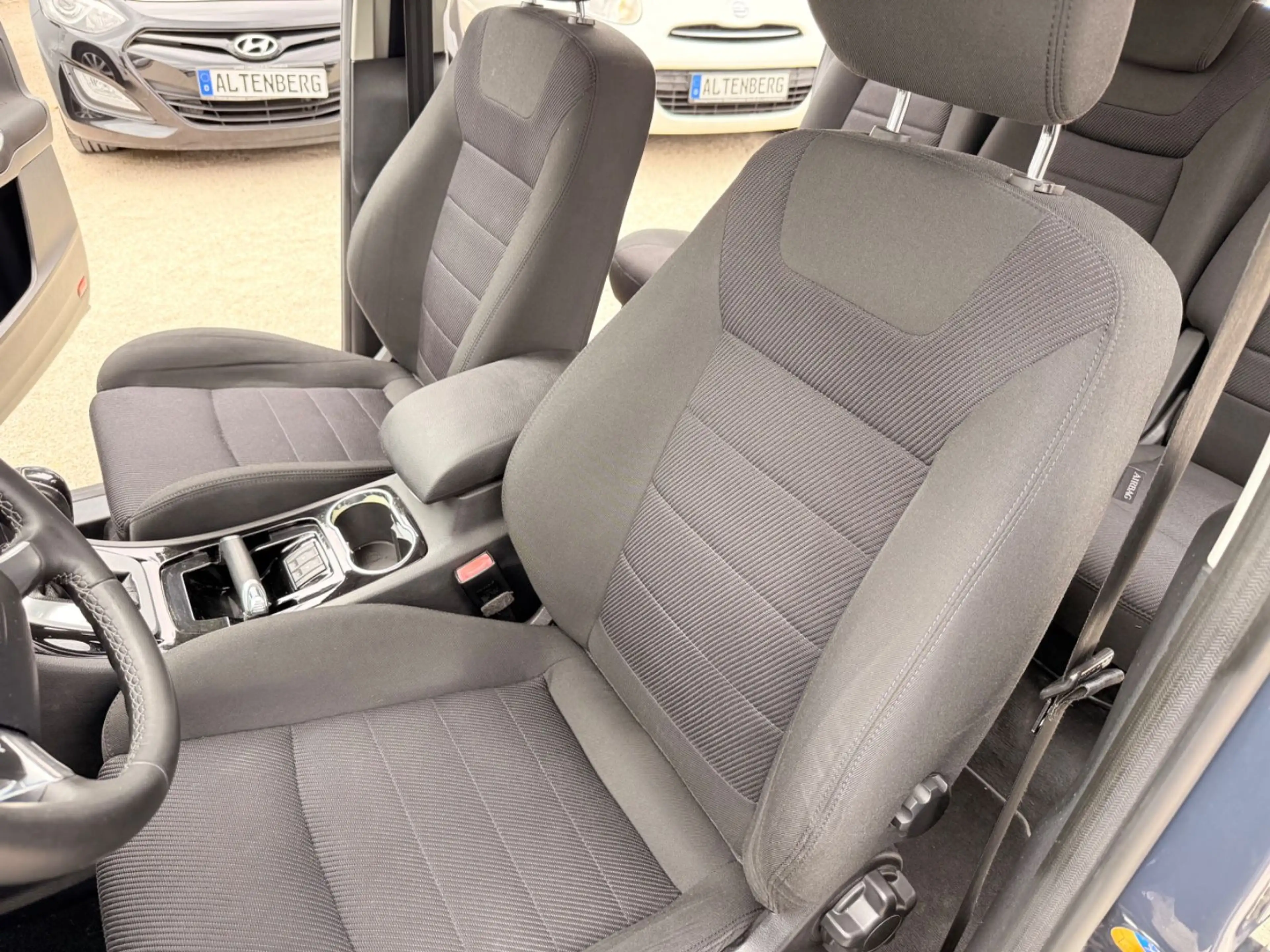 Ford S-Max S-MAX Titanium, 7 Sitze — photo 11