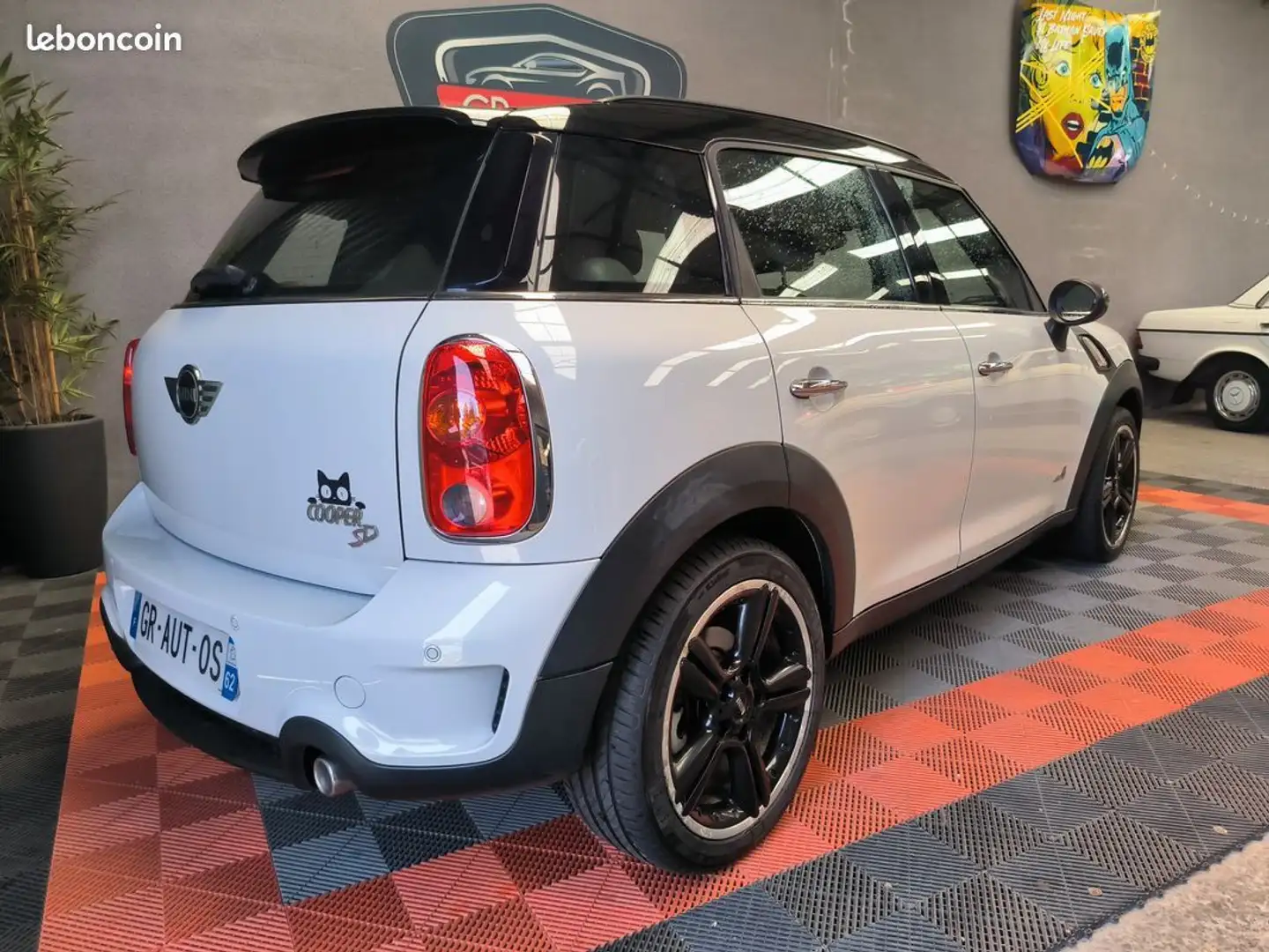 MINI Cooper Countryman Cooper SD 143cv Pack RED HOT Toit ouvrant Cuir - R Blanc - 2